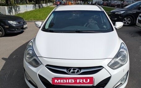 Hyundai i40 I рестайлинг, 2013 год, 1 000 000 рублей, 3 фотография