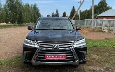 Lexus LX III, 2016 год, 6 700 000 рублей, 1 фотография