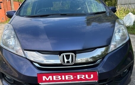 Honda Fit Shuttle I рестайлинг, 2014 год, 1 250 000 рублей, 4 фотография