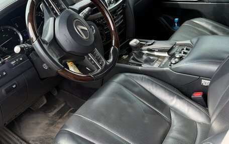 Lexus LX III, 2016 год, 6 700 000 рублей, 17 фотография