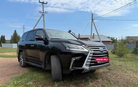 Lexus LX III, 2016 год, 6 700 000 рублей, 2 фотография