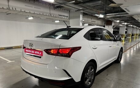 Hyundai Solaris II рестайлинг, 2021 год, 1 399 000 рублей, 5 фотография