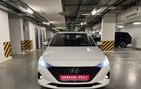 Hyundai Solaris II рестайлинг, 2021 год, 1 399 000 рублей, 2 фотография