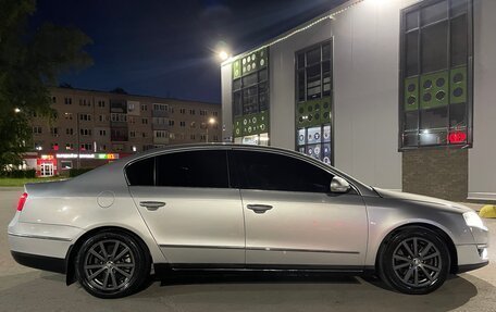 Volkswagen Passat B6, 2006 год, 590 000 рублей, 3 фотография