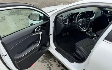 KIA cee'd III, 2022 год, 1 890 000 рублей, 12 фотография