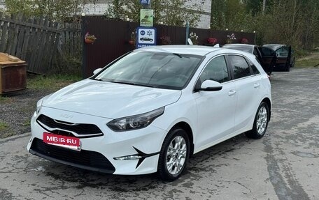 KIA cee'd III, 2022 год, 1 890 000 рублей, 10 фотография