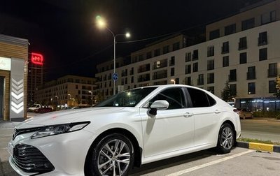 Toyota Camry, 2018 год, 2 375 000 рублей, 1 фотография