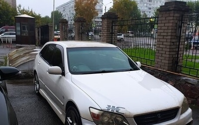 Toyota Altezza, 2001 год, 620 000 рублей, 1 фотография