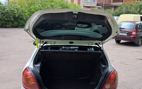 Nissan Almera, 2005 год, 595 000 рублей, 23 фотография