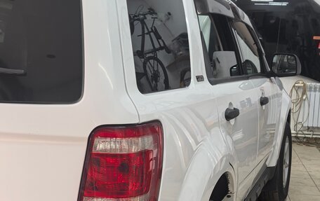 Ford Escape II, 2010 год, 1 060 000 рублей, 18 фотография