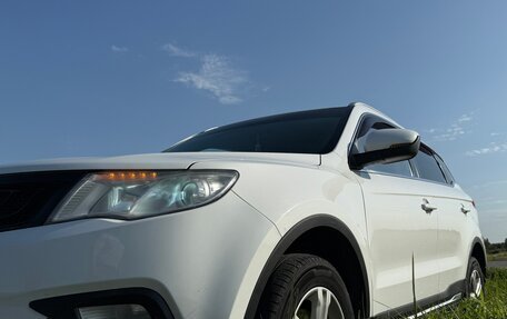 Geely Atlas I, 2018 год, 1 420 000 рублей, 6 фотография