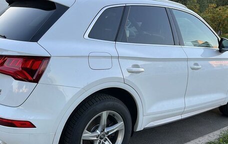 Audi Q5, 2018 год, 3 000 000 рублей, 2 фотография