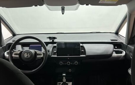 Honda Fit, 2022 год, 1 100 065 рублей, 2 фотография