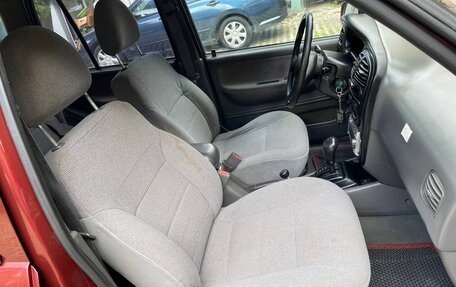 KIA Sportage IV рестайлинг, 2003 год, 235 000 рублей, 17 фотография
