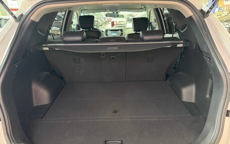 Hyundai Santa Fe III рестайлинг, 2013 год, 1 799 000 рублей, 18 фотография