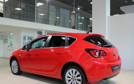 Opel Astra J, 2011 год, 745 000 рублей, 7 фотография