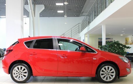 Opel Astra J, 2011 год, 745 000 рублей, 4 фотография