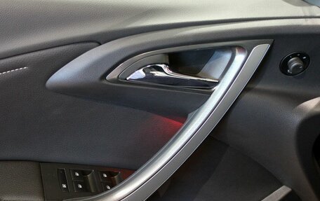 Opel Astra J, 2011 год, 745 000 рублей, 11 фотография