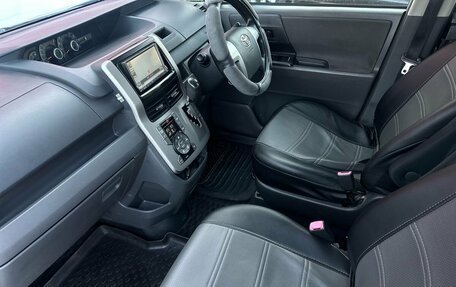 Toyota Noah III, 2009 год, 1 280 000 рублей, 10 фотография