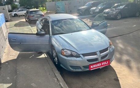 Dodge Stratus II, 2004 год, 600 000 рублей, 5 фотография