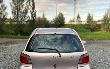 Toyota Vitz, 2000 год, 300 000 рублей, 6 фотография