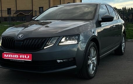 Skoda Octavia, 2017 год, 1 797 000 рублей, 2 фотография