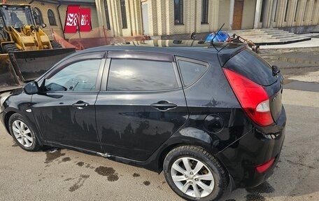 Hyundai Solaris II рестайлинг, 2013 год, 625 000 рублей, 15 фотография