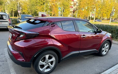 Toyota C-HR I рестайлинг, 2018 год, 2 149 000 рублей, 8 фотография