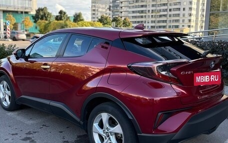 Toyota C-HR I рестайлинг, 2018 год, 2 149 000 рублей, 9 фотография