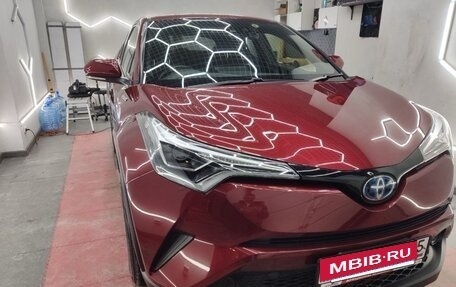 Toyota C-HR I рестайлинг, 2018 год, 2 149 000 рублей, 15 фотография