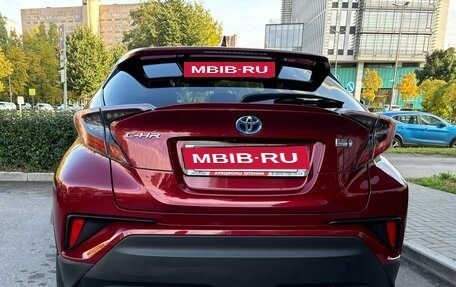 Toyota C-HR I рестайлинг, 2018 год, 2 149 000 рублей, 11 фотография