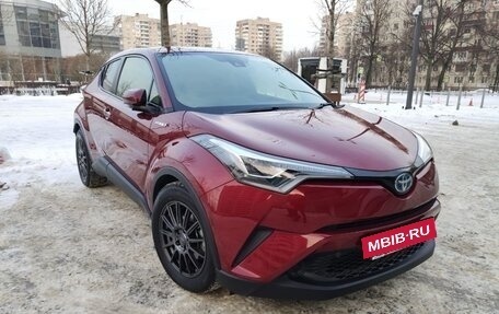 Toyota C-HR I рестайлинг, 2018 год, 2 149 000 рублей, 20 фотография