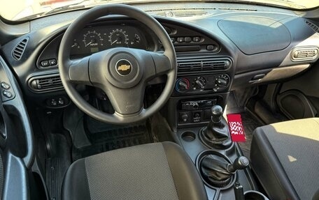 Chevrolet Niva I рестайлинг, 2018 год, 859 000 рублей, 6 фотография