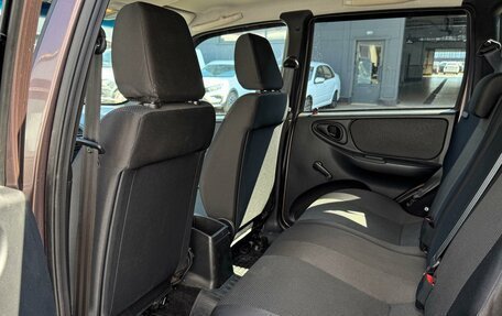 Chevrolet Niva I рестайлинг, 2018 год, 859 000 рублей, 11 фотография