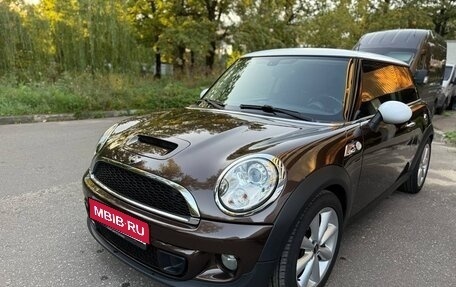 MINI Hatch, 2011 год, 1 300 000 рублей, 1 фотография