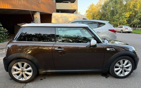 MINI Hatch, 2011 год, 1 300 000 рублей, 2 фотография