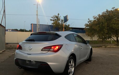 Opel Astra J, 2012 год, 760 000 рублей, 3 фотография