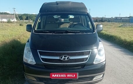 Hyundai Grand Starex Grand Starex I рестайлинг 2, 2008 год, 1 850 000 рублей, 1 фотография