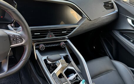Geely Tugella FY11, 2024 год, 3 300 000 рублей, 9 фотография