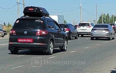 Volkswagen Tiguan I, 2010 год, 1 700 000 рублей, 3 фотография