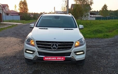 Mercedes-Benz M-Класс, 2012 год, 2 000 000 рублей, 8 фотография