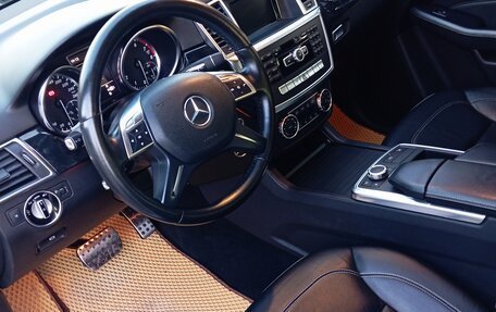 Mercedes-Benz M-Класс, 2012 год, 2 000 000 рублей, 11 фотография