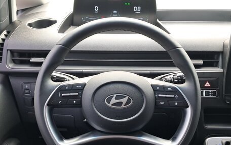 Hyundai Staria, 2022 год, 3 280 000 рублей, 11 фотография