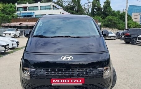 Hyundai Staria, 2022 год, 3 280 000 рублей, 3 фотография