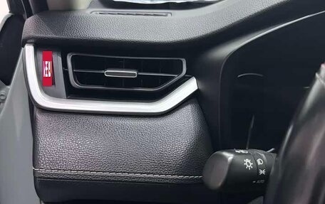 Toyota RAV4, 2021 год, 2 270 277 рублей, 16 фотография