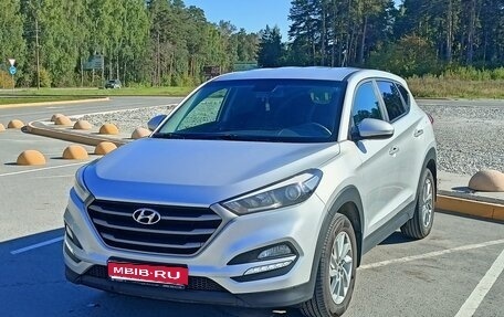 Hyundai Tucson III, 2016 год, 1 800 000 рублей, 1 фотография