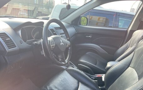 Mitsubishi Outlander III рестайлинг 3, 2007 год, 1 325 000 рублей, 10 фотография