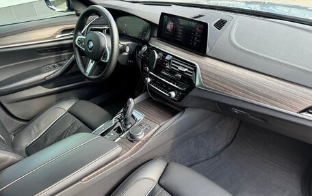 BMW 5 серия, 2020 год, 5 250 000 рублей, 21 фотография