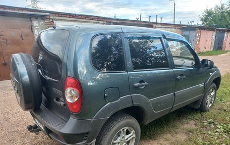 Chevrolet Niva I рестайлинг, 2011 год, 420 000 рублей, 4 фотография