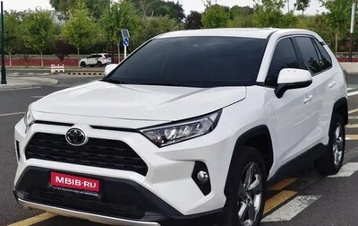 Toyota RAV4, 2022 год, 2 480 000 рублей, 1 фотография
